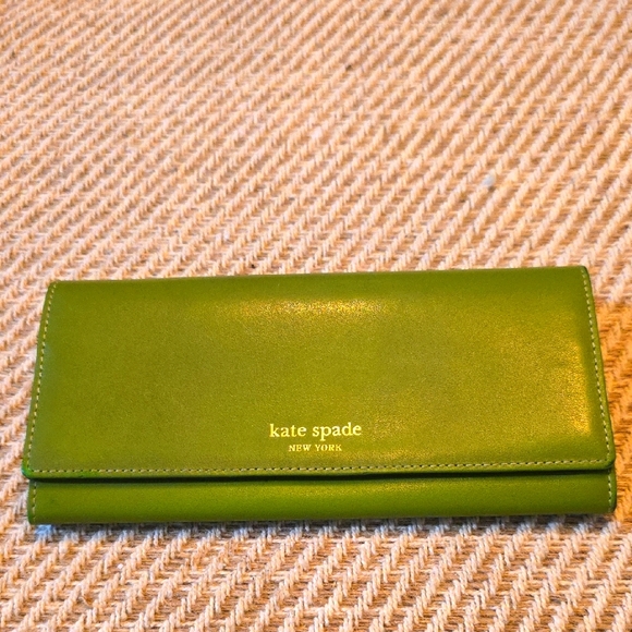 Kate Spade Green Women's Wallet‎ - Picture 1 of 6